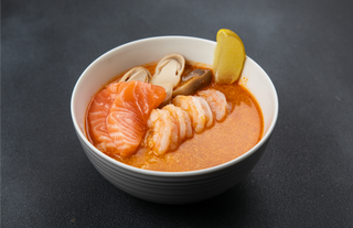 Zupa Tom Yum Krewetki