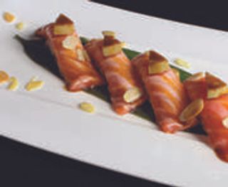 79 Nigiri sushi club 4 pezzi