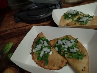 Empanada de res 2 pezii