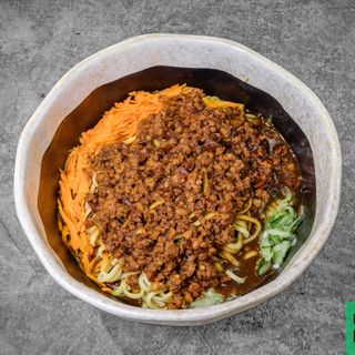 Pasta a Elección + 4 Gyozas