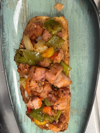 Tosta De Lomo Adobado