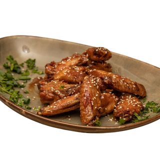 Глазирани пилешки крилца