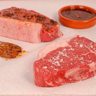 Bife De Chorizo "Novillito" Angus Arg/Uru. 300 gr  (1617)