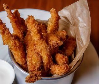 10. Tiras De Pollo (Ración)