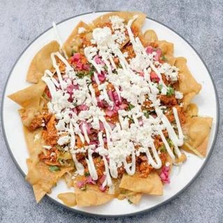 Chilaquiles con Cochinita