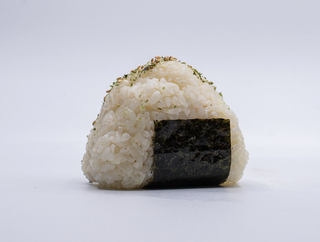 S146. Maguro onigiri