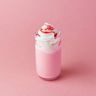 Молочный коктейль клубника 0.3