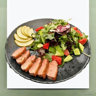 Салат з качкою та апельсином