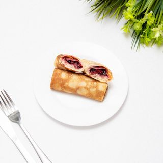 Млинець з вишнями (100г)