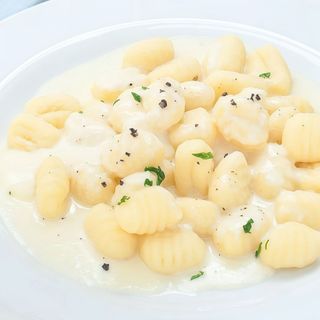 Gnocchi Ripieni Di Porcini Con Gorgonzola