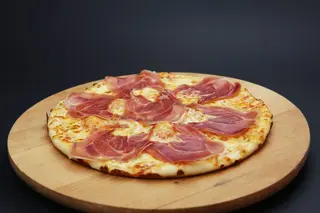 Pizza Crudo e Gorgonzola