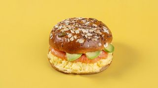 ScramburgerwithSalmon - 511 Kcal