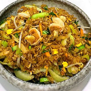 RISO SALTATO CON GAMBERI 