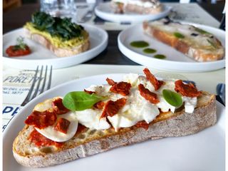 Bruschetta bufala e nduja