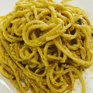 SPAGHETTI alla CARBONARA