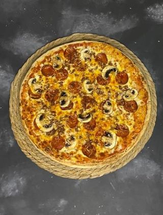 Pizza Especial Pepperoni (Mediana)