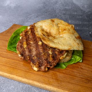 Gurmanska pljeskavica 200 g