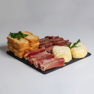 Tábua de Enchidos (4Pax)