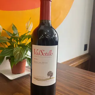 Vino tinto valsotillo roble  (750 Ml.)