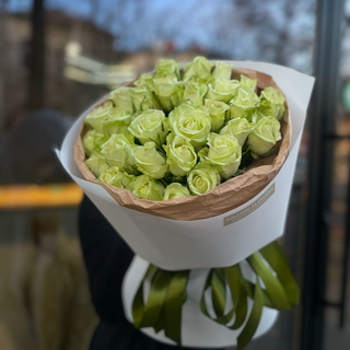 29 троянд Noelle