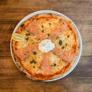 Pizza De Salmón