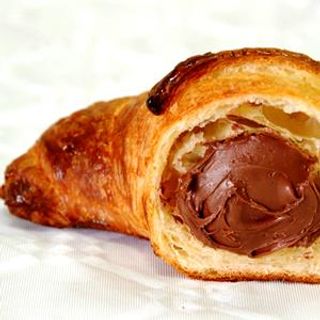 Cornetto farcito al cioccolato
