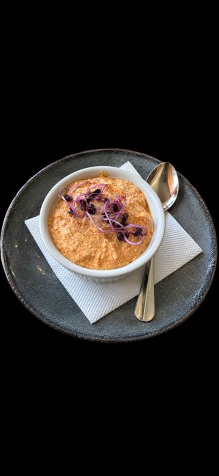 Tyrokafteri - crema de brânză picantă