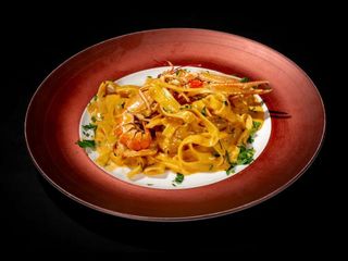 Tagliatelle in crema di scampi