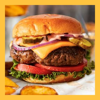 Cheeseburger + Cartofi prăjiți (480g)