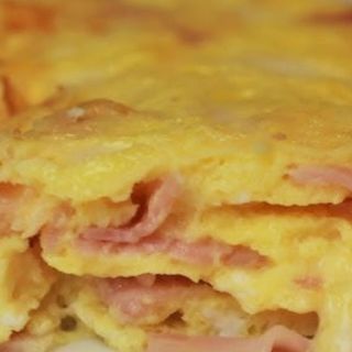 Tortilla con jamon y queso