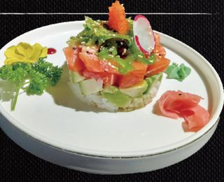 116a. Sashimi Con Tarta De Salmón