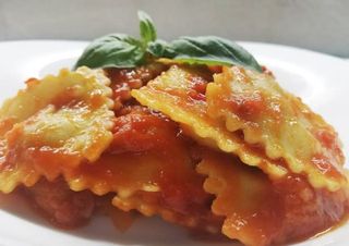 Ravioli di magro al pomodoro