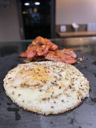 BEKON / JAJO SADZONE