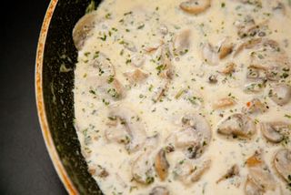 Salsa De Champiñones Frescos