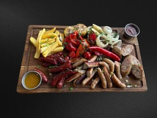 Дошка ковбасок на грилі (1100/50/50g)