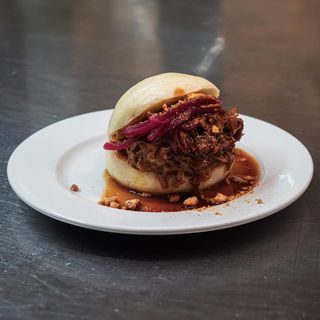 Bao pork