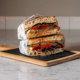 Media Focaccia Vegan Siciliana