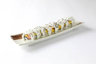 Uramaki Salmón, Mango Y Queso (8 Uds.)