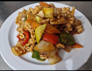 Pollo Kum-Pao Picante