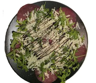 Bresaola, rucola e scaglie di grana