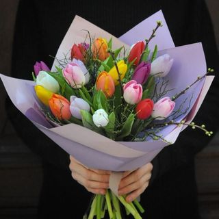 Buchet cu 21 lalele multicolore
