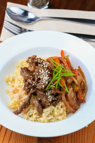 arroz frito con ternera