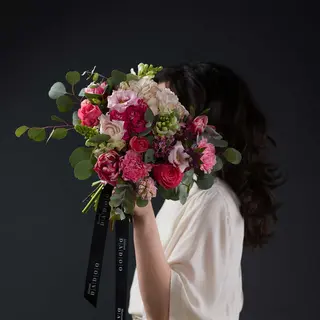 Buchet Hotter than you pink