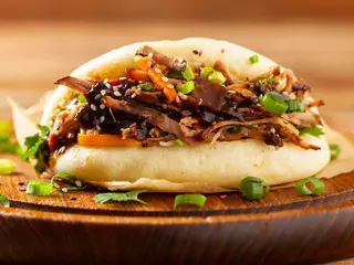 85-1.Pan(Gwa Bao) Grande Pollo