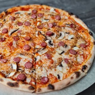 Мисливська 30