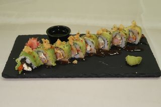 Урамаки дракон с хрупкава скарида