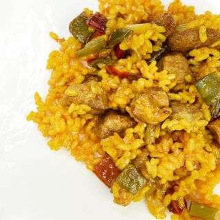 Arroz con magro y verduras
