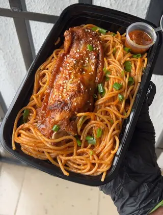 Stir Fry Pasta with Peppered Turkey
