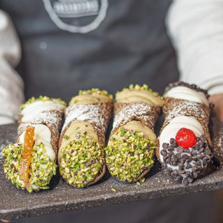 Cannoli grandes -  Caja - 4 piezas