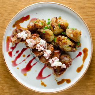 Свинско бонфиле с рагу от ябълки